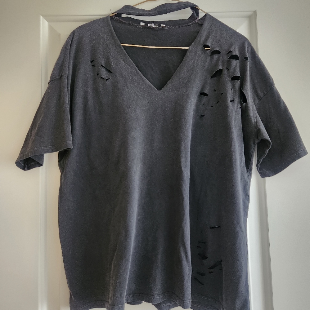 Pull & Bear Distressed Top